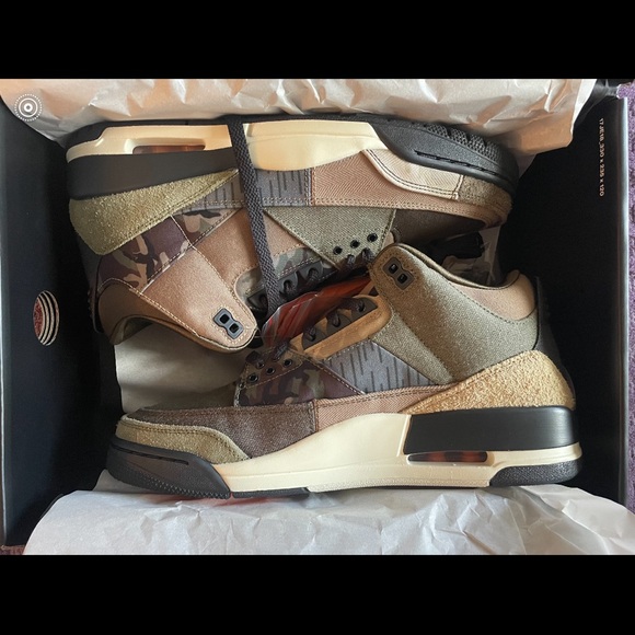 Jordan 3 patchwork - Picture 2 of 4